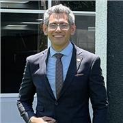 Asesorías en la escritura de tesis a nivel pre y posgrado, proyectos de investigación formativa y artículos científicos
